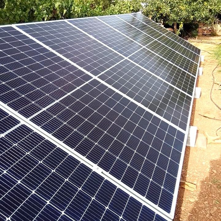 Instalación solar en vivienda unifamiliar Instalación solar fotovoltaica en vivienda unifamiliar en Granada y provincia